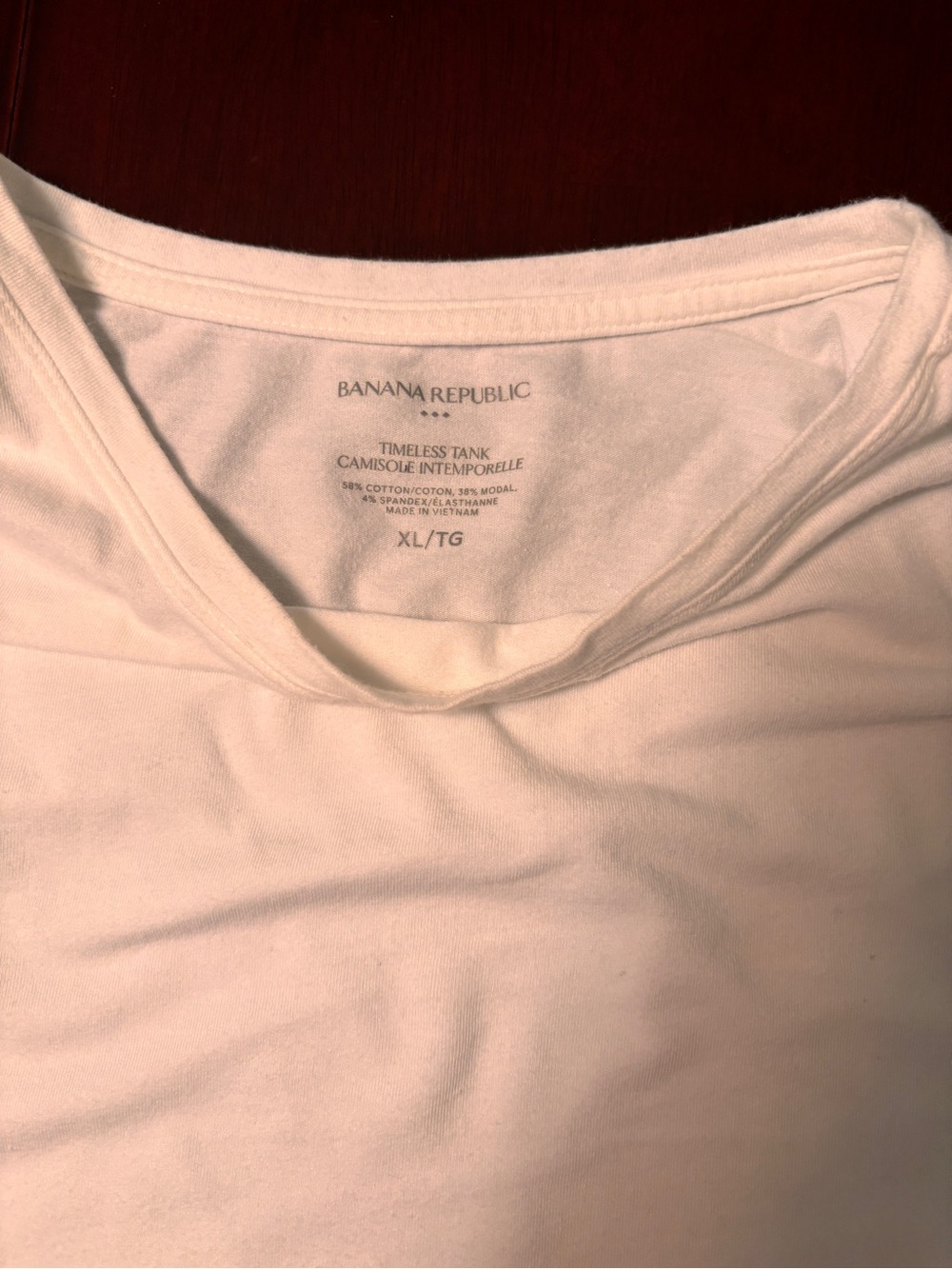 3 Banana Republic White Timeless sleeveless Tee Shirt